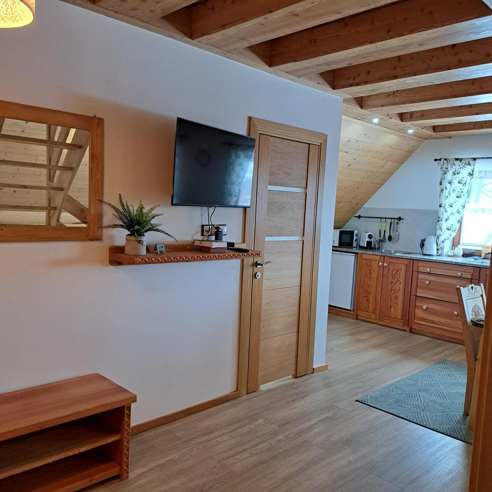 Apartamenty Ancymon Wegierska Gorka Esterno foto